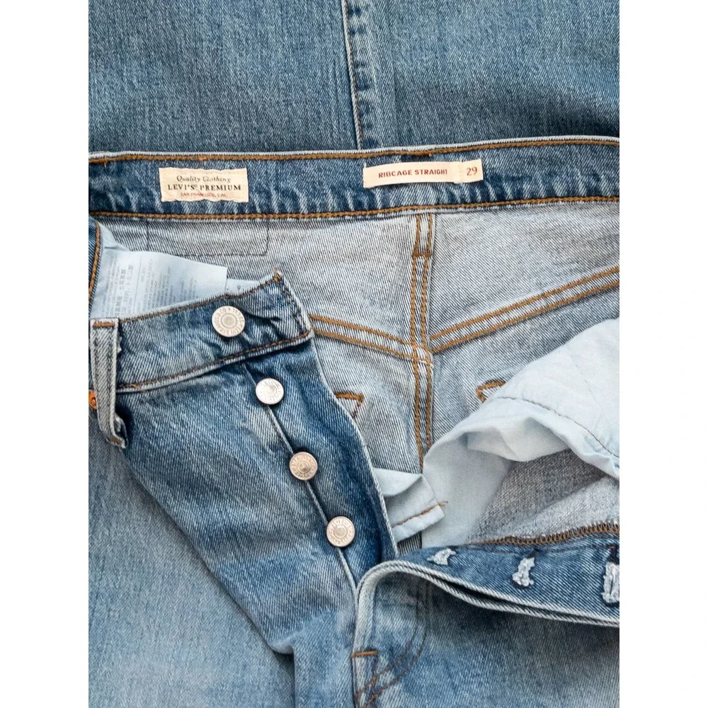 Levi Ribcage Straight Distressed Jeans - Picture 11 of 14